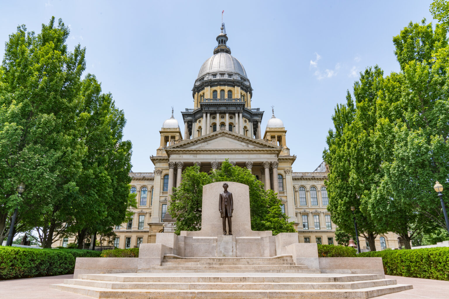 Illinois Could Face 20 Percent Tax Hike in 2021 - Heartland Daily News